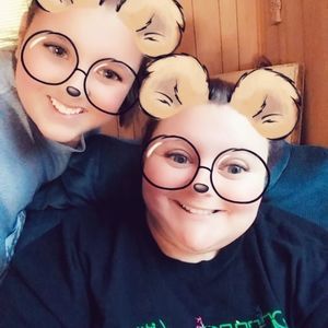 Meet your Posher, Lacey